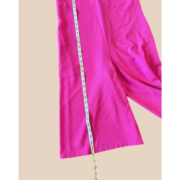 Vibrant Pink Culotte Jumpsuit with V-Neckline - Picture 5 of 9